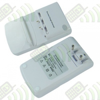 Cargador Red Universal de Bater&iacute;as con puerto adicional USB